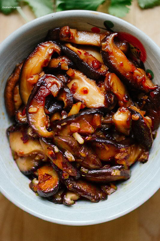 sauteed shiitake mushrooms