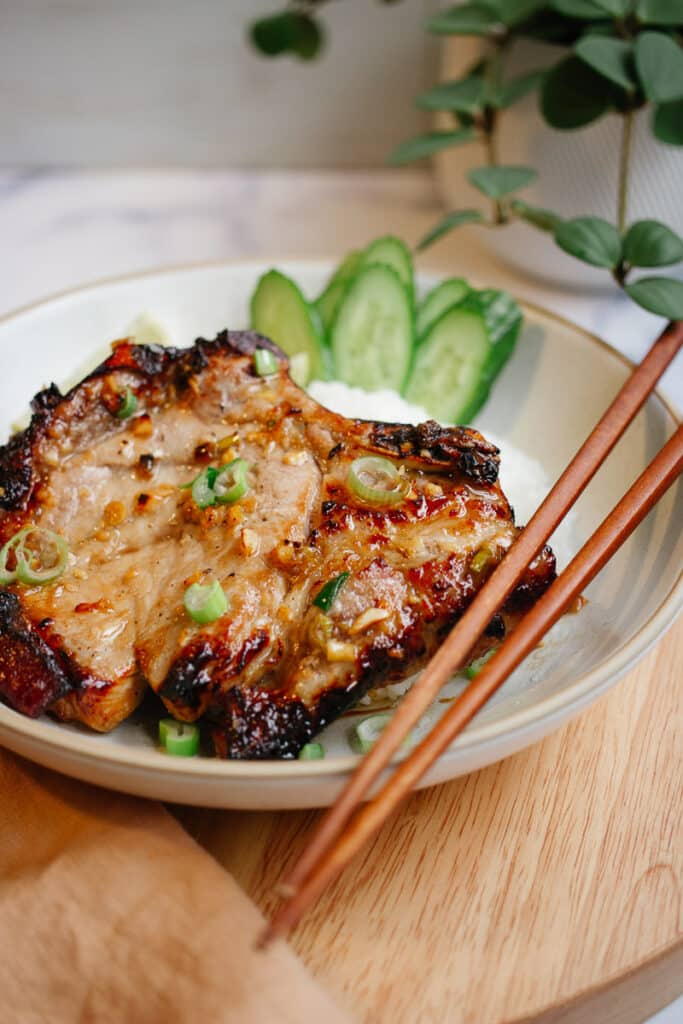 air fryer bone in pork chops