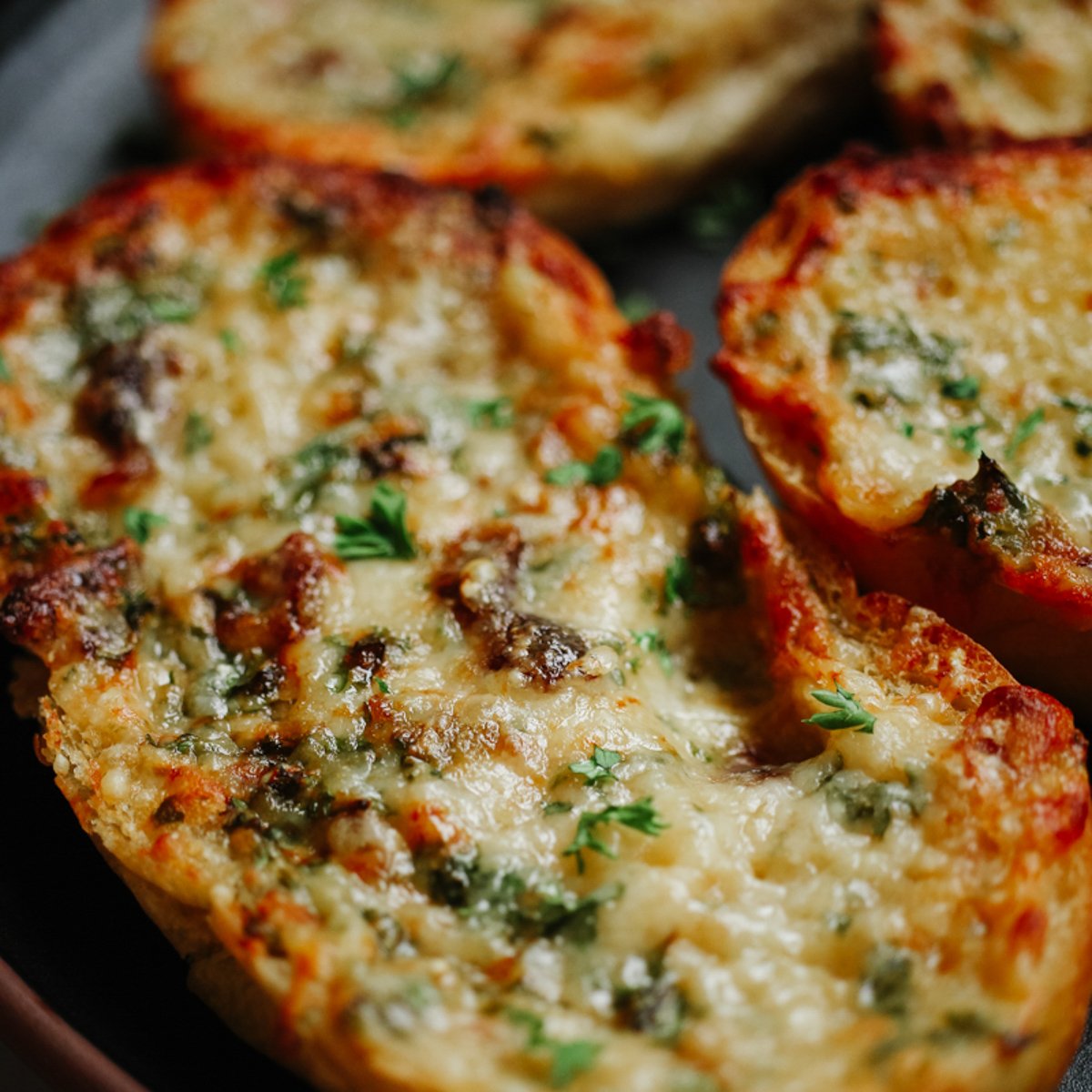 homemade garlic cheese bread