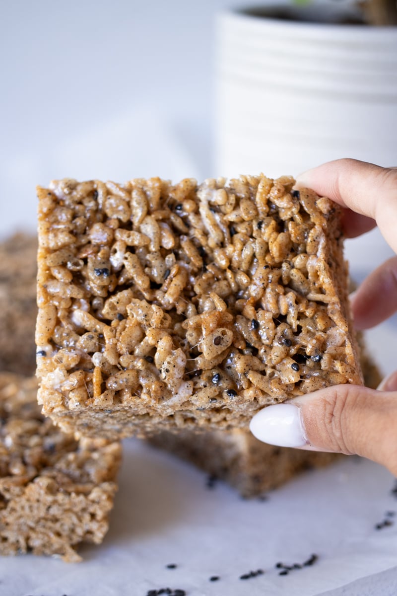 Black sesame rice krispie treats