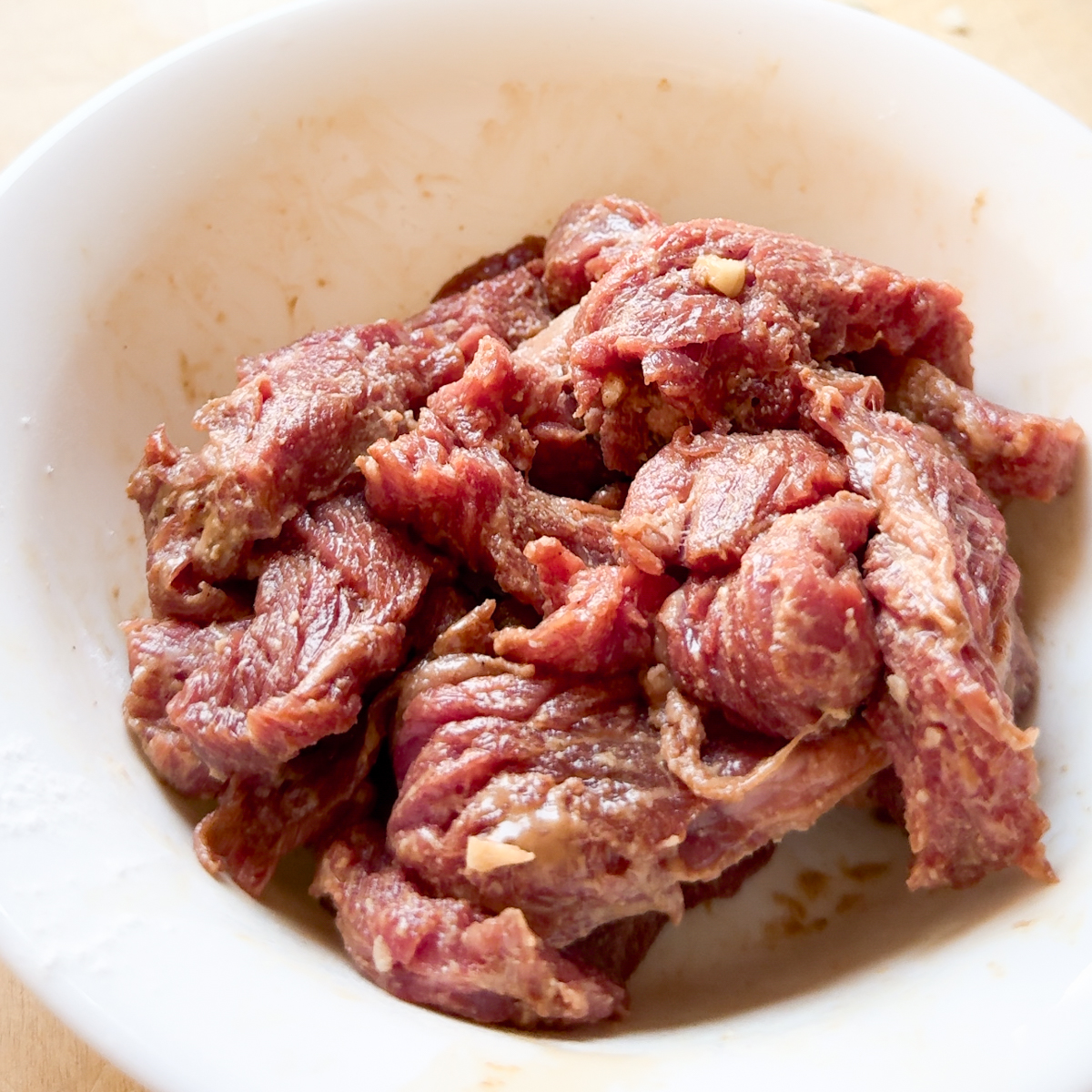 marinate the beef for the udon noodles