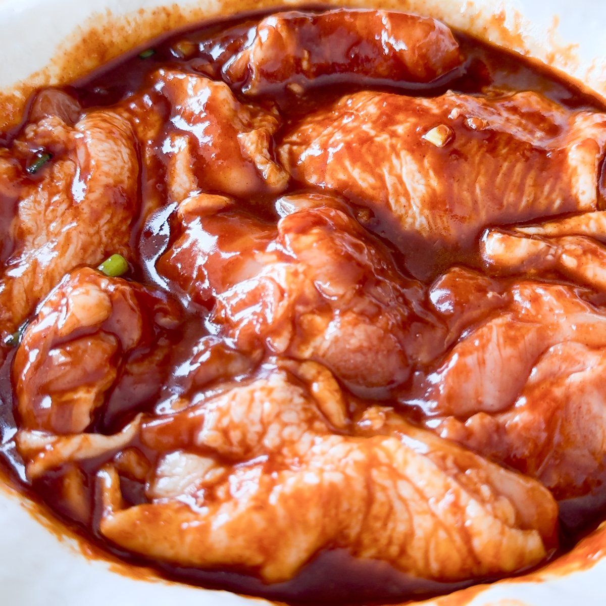 honey gochujang chicken with marinade