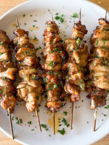 garlic parmesan chicken skewers