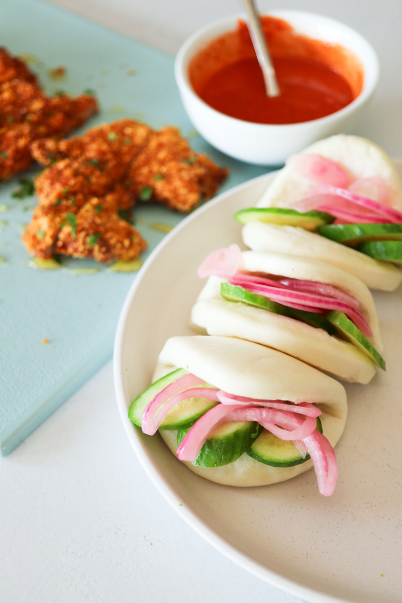 fried chicken bao buns