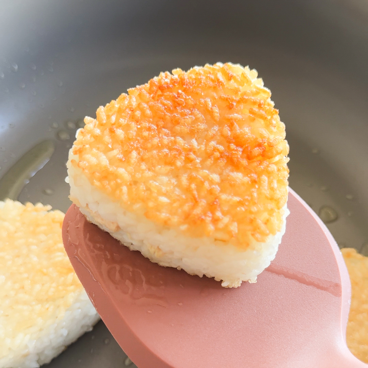 how to make onigiri tuna