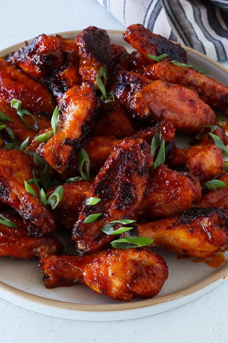 best honey sriracha chicken wings